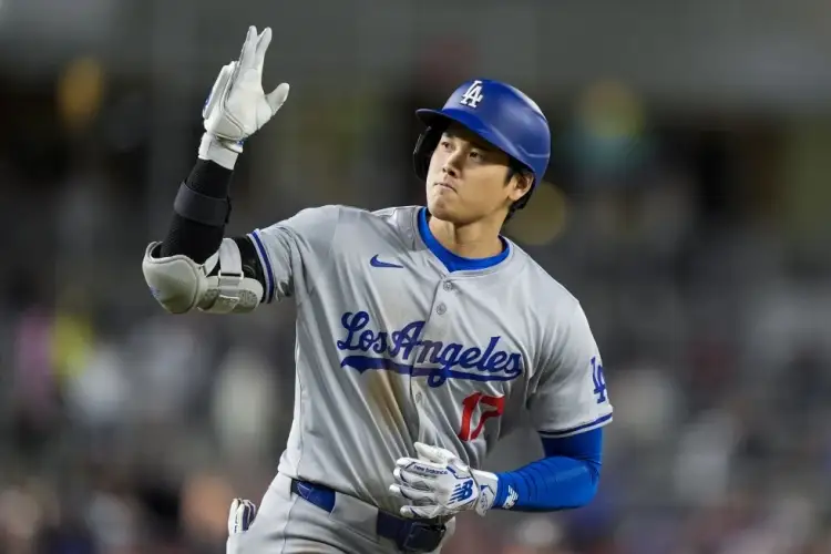 Ohtani conecta jonrón de 450 pies en victoria de los Dodgers sobre los Nacionales VIDEO