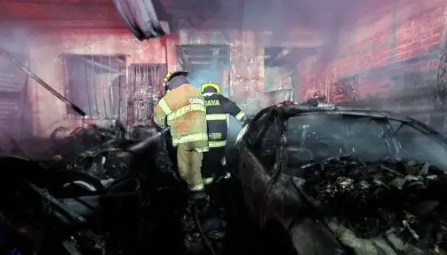 Incendio mortal: Muere familia completa consumida por fuertes llamas; eran 5 integrantes