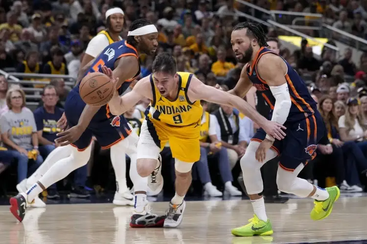 Pacers aplastan a los Knicks para igualar la serie de playoffs VIDEO