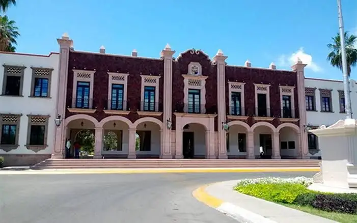 Regreso a clases en la Universidad de Sonora tras levantamiento de huelga