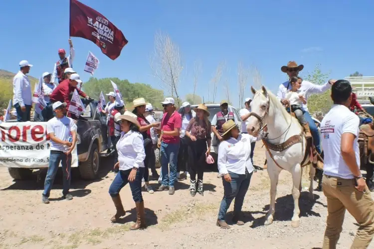 Jesús Pujol encabeza la cabalgata "Caminos de Kino" en Sonora