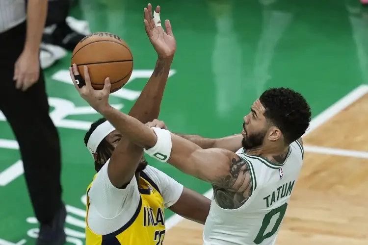 Celtics remontan en tiempo extra para vencer a Pacers  VIDEO