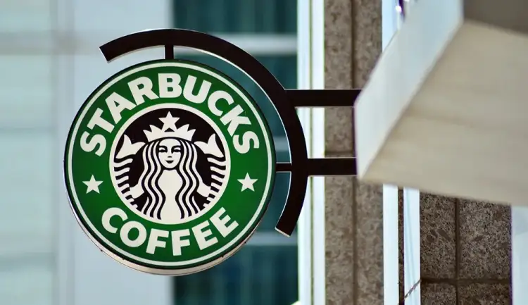 Florida: Discriminación racial en Starbucks, Fiscal presenta queja