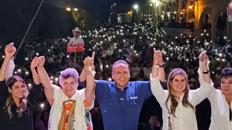 Beatriz Paredes respaldó a Manlio Fabio Beltrones en su cierre de campaña en Álamos, Sonora