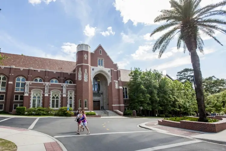 Fraude millonario en la Universidad de Florida