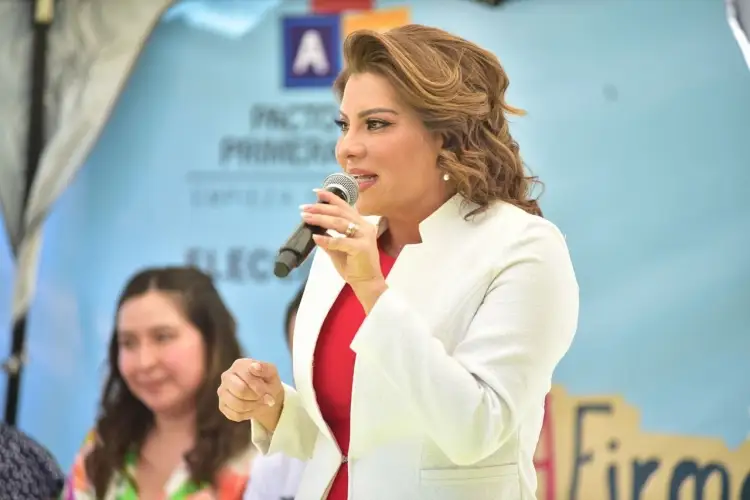 Lorenia Valles destaca compromiso de Morena con las niñas y niños en firma de pacto por la Primera Infancia