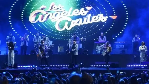 ¡Se armó el bailongo! Claudia Sheinbaum cierra campaña con concierto de Los Ángeles Azules en el Zócalo