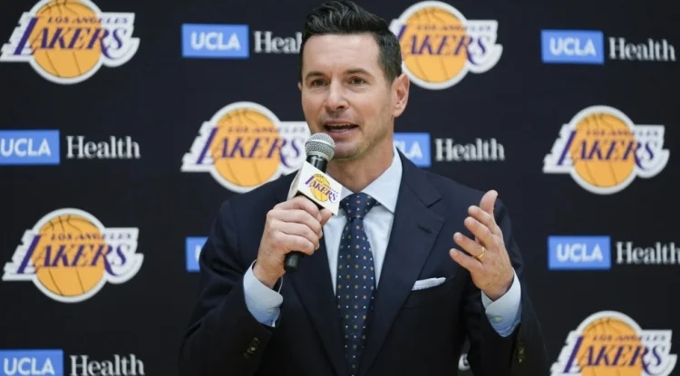 Redick Deja Podcast Con LeBron Para Ser Entrenador De Los Lakers VIDEO