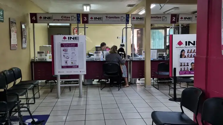 INE Nogales entrega más de 4 mil credenciales de reimpresión