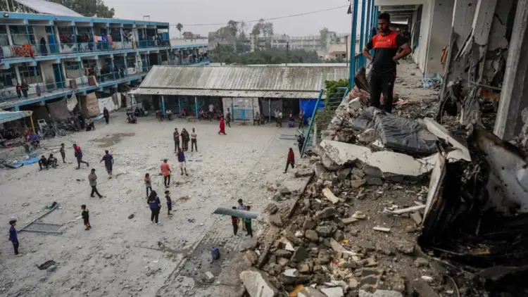 No cesan los ataques: Mueren 37 personas tras bombardeo israelí a escuela de la ONU en Gaza