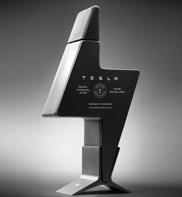 Tesla Mezcal: Innovación en una Botella