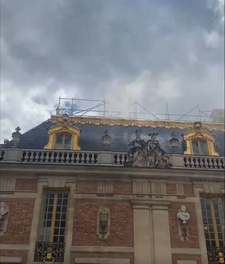 Incendio en Palacio de Versalles