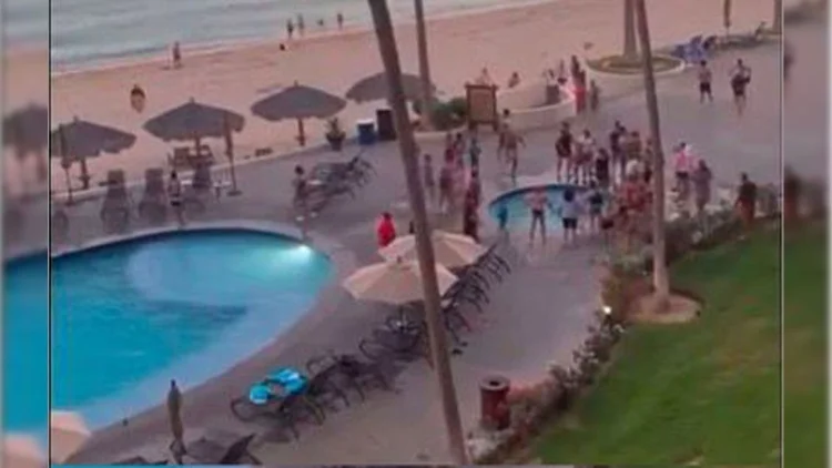 Disfrutaba del jacuzzi y fallece electrocutado en Puerto Peñasco