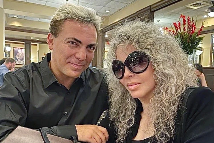 Cristian Castro se desahogó con Paco Stanley sobre las dificultades de ser "hijo de Véronica Castro"