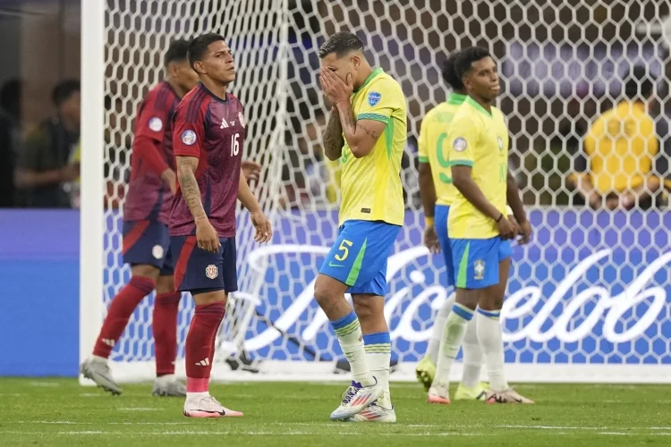 Llueven críticas sobre Brasil y Vinícius JR