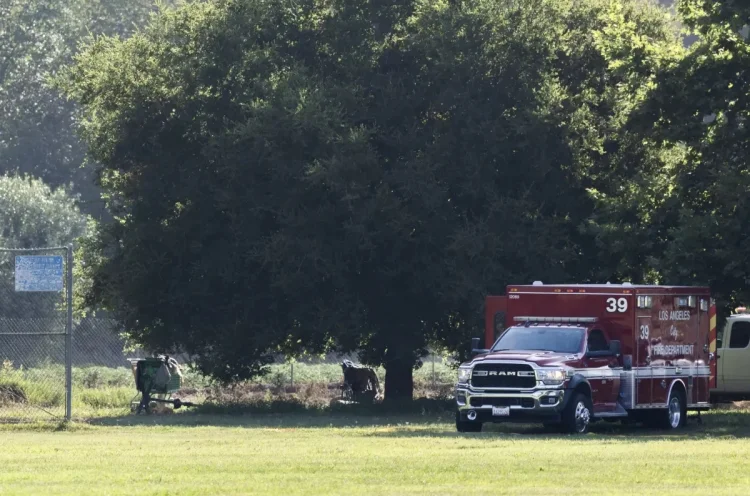 Bombero gravemente herido en explosión durante Incendio en Los Ángeles