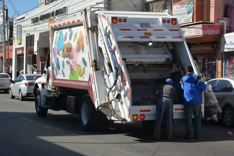 Servicio de recolección de basura en Nogales continúa sin contratiempos pese a lluvias