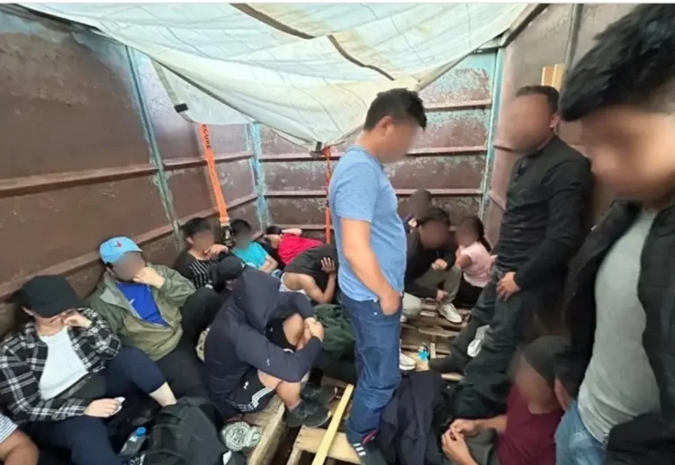 Rescatana 63 migrantes en condiciones inhumanas en Chihuahua