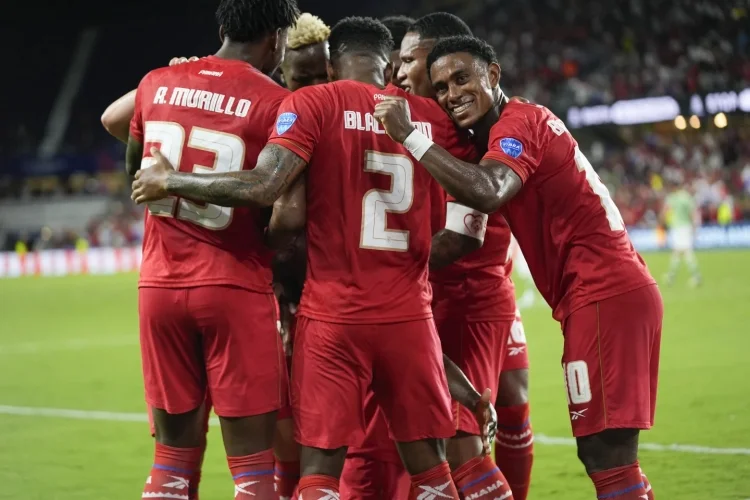 Panamá avanza a cuartos de final tras vencer a Bolivia VIDEO