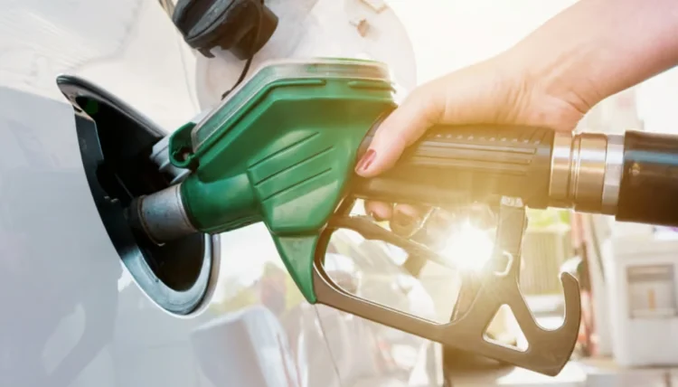 AMLO vs Profeco: ¿Realmente bajó el precio de la gasolina?