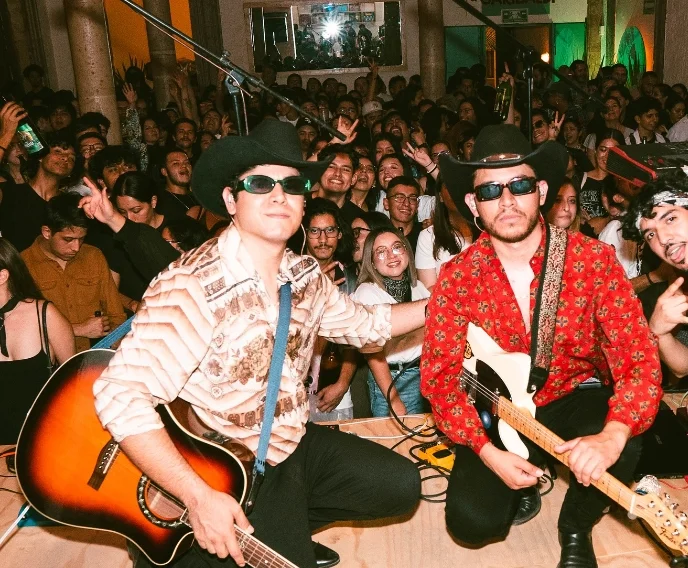 De Ciudad Obregón al escenario nacional: El debut del 'Rock Sierreño' de los hermanos 'Castelo'