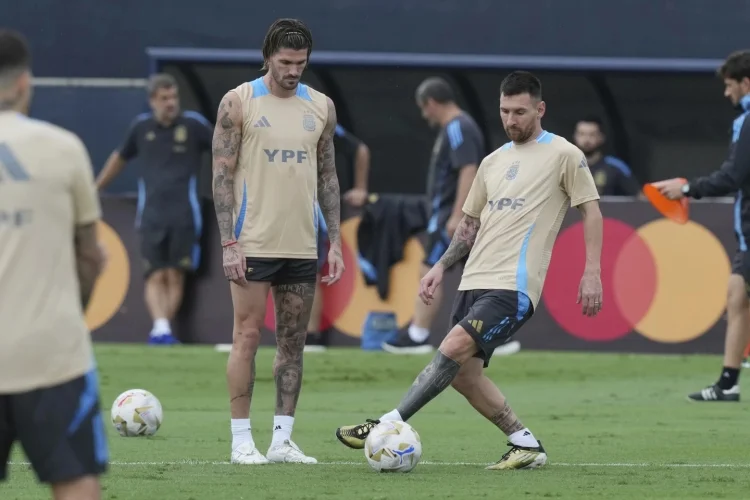 Messi y Argentina se alistan para Colombia