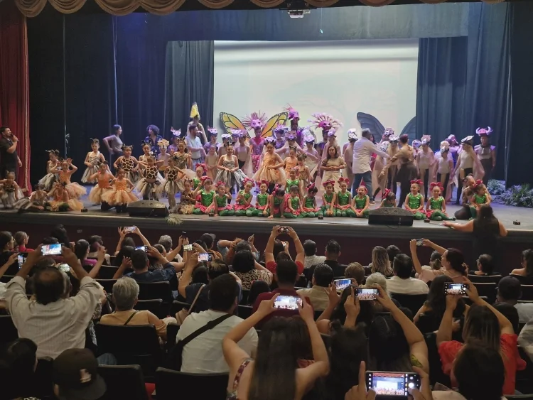 FOTOS: Realiza Imfoculta festival musical en ballet y danza contemporánea en Nogales