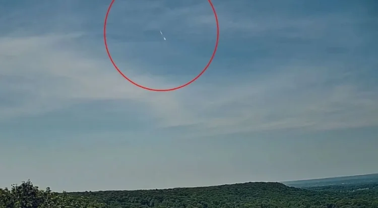 Increíble: Una bola de fuego cruza el cielo de Manhattan; la NASA confirma que era un meteorito