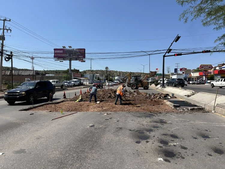 Obras en Nogales avanzan a pesar de las lluvias