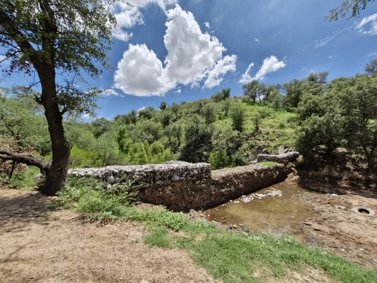 Refuerzan represos de gaviones para mitigar aguas pluviales en Nogales