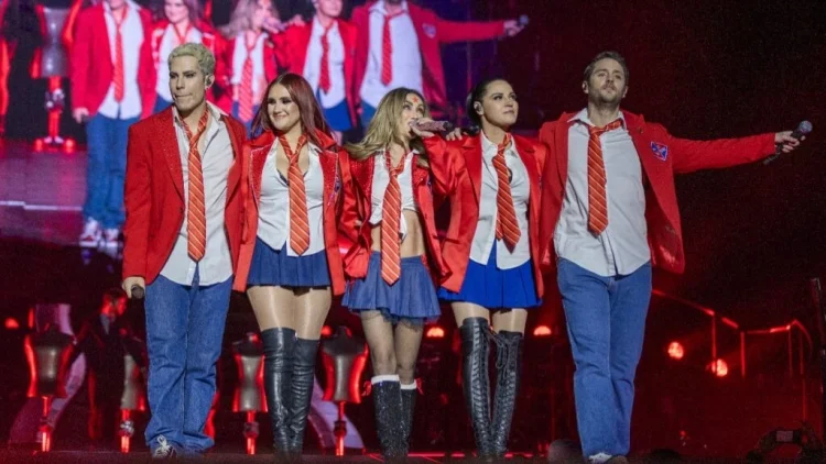 ¿Regresa RBD? Madre de Christopher Uckermann lanza explosivo mensaje y causa polémica