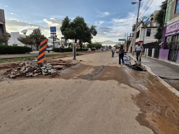 Solicita Alcalde plan de acción a Sidur por retraso en obras de Nogales - FOTOS