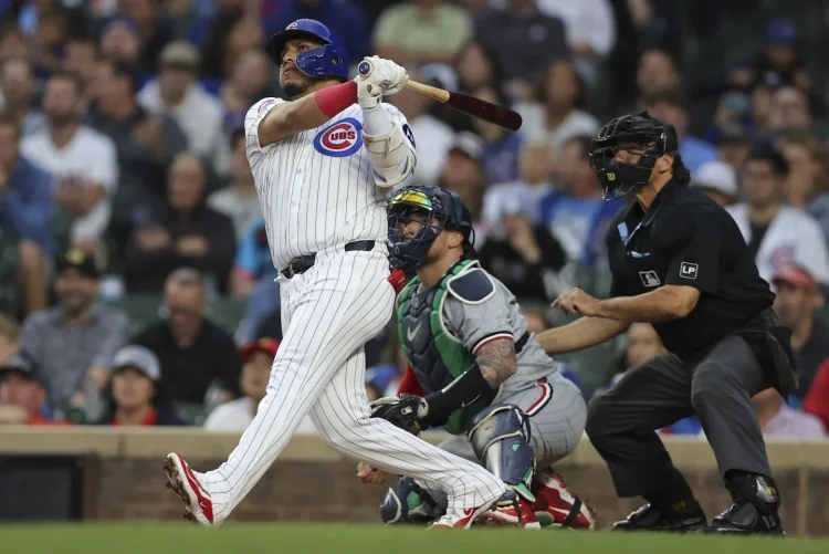 Isaac Paredes manda dos al plato en victoria de los Cachorros VIDEO