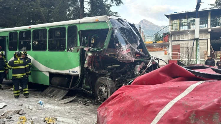 Choque brutal en la Picacho-Ajusco, Ciudad de México: 17 heridos tras impacto entre camión y tráiler