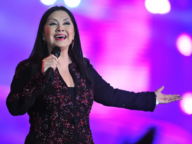 ¿Se casó con una peruana? Ana Gabriel habla sobre su estado civil tras rumores por 'anillo de bodas'