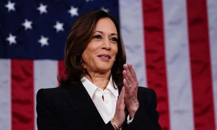 Kamala Harris: ¡Historia hecha! Primera mujer afroamericana nominada a la presidencia de E.U