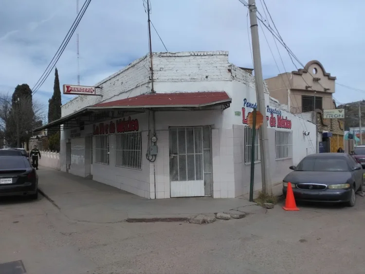 Violento asalto en la panadería 'Flor de México' en Nogales