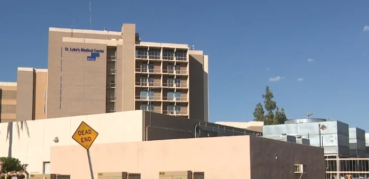 Hospital psiquiátrico en Phoenix cierra por calor extremo