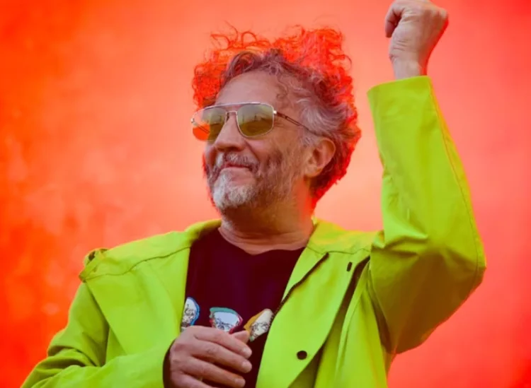 Fito Páez: Cancela conciertos tras accidente doméstico