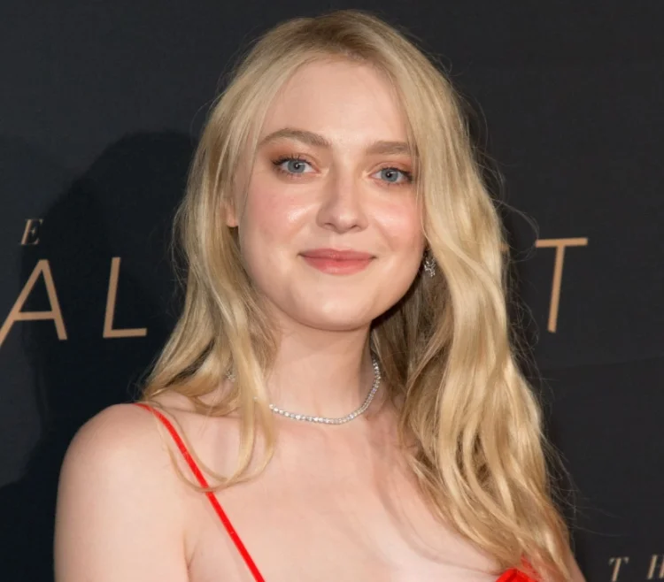 Dakota Fanning: Más que una estrella de cine, una empresaria que brilla