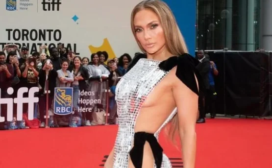 JLo sigue adelante: ¿Vestido de la venganza o señal de un futuro incierto?