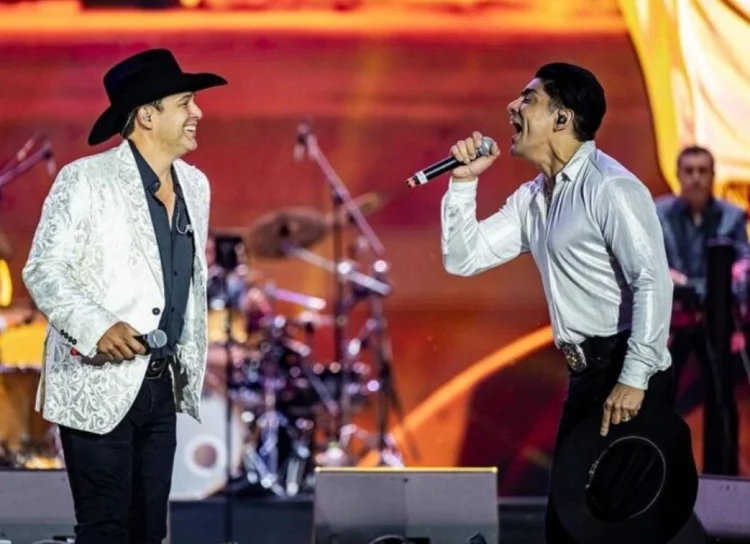 Bobby Pulido y Víctor García: Un reencuentro que revivió la magia de la música regional mexicana