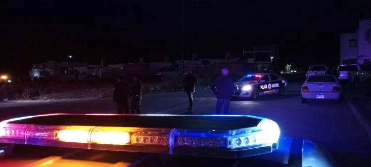 Rescatan policías a hombre secuestrado y detienen a captores en Nogales