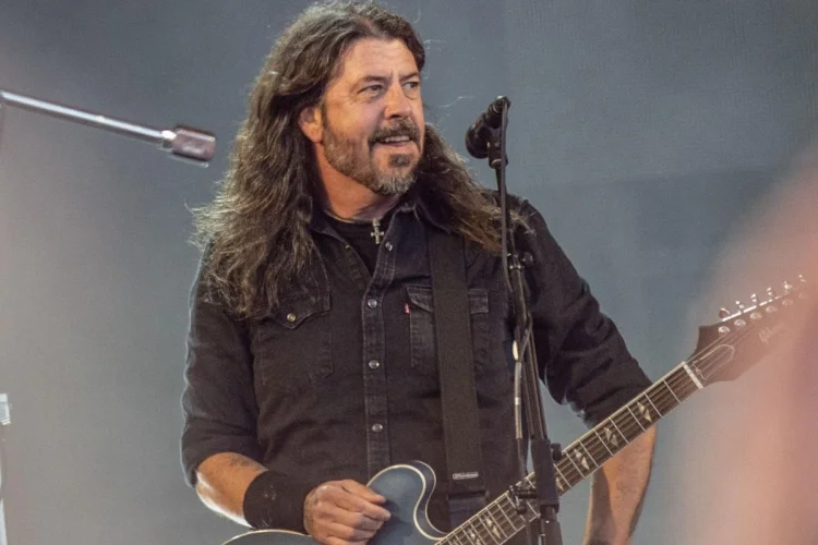 Dave Grohl: Padre de nuevo, pero con un corazón roto