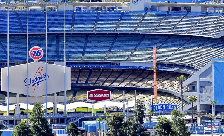 Los Dodgers pintan sonrisas en la lucha contra el cáncer infantil