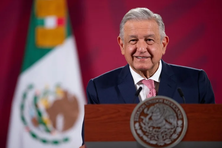 AMLO celebra aprobación de reforma al Poder Judicial: Un avance histórico para México