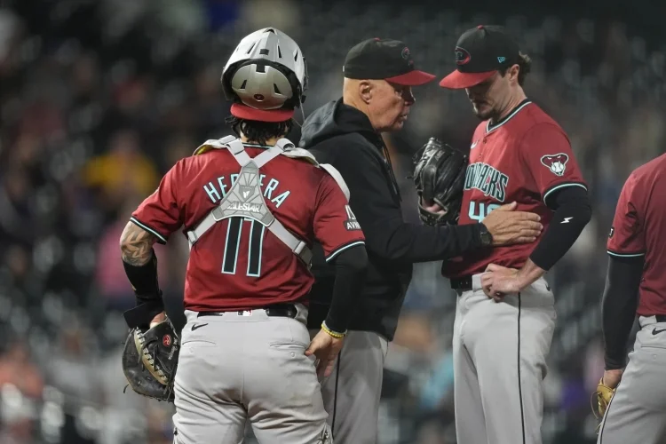 Diamondbacks se tambalean