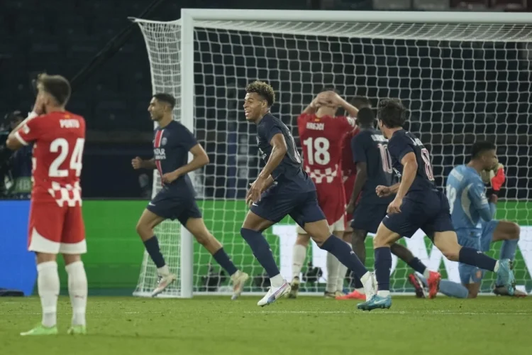 PSG sufre para vencer al Girona en su debut en Champions VIDEO