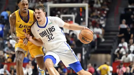 Mavericks retiran a Cooper Flagg de la Summer League tras solo dos juegos