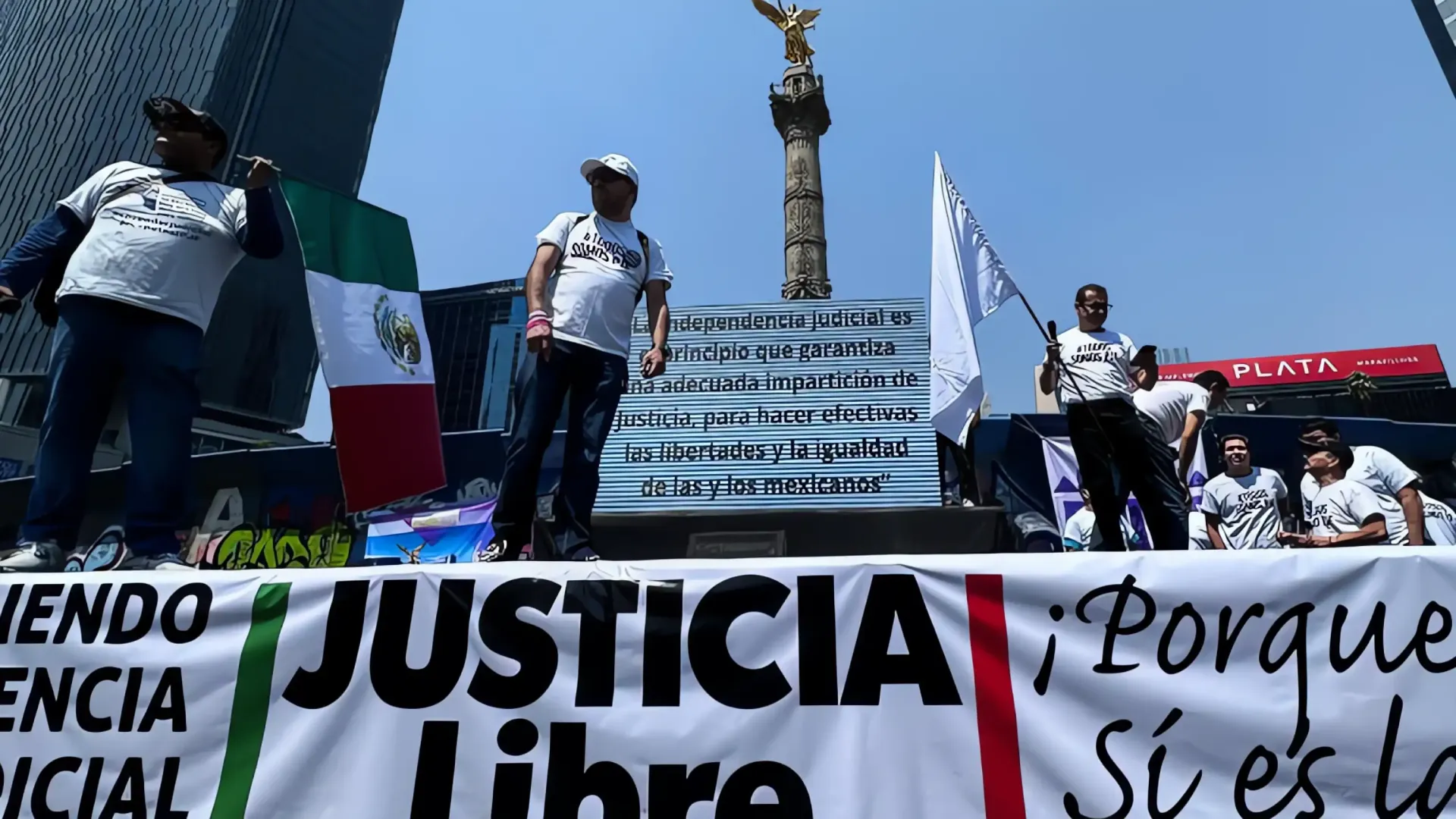 Senado: ¿Qué desencadenó la irrupción de los manifestantes?